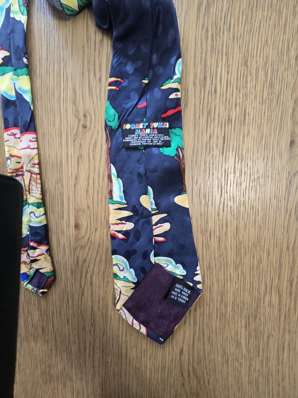 Warner Bros. Navy Silk Tie with Multicolor Cartoon Print